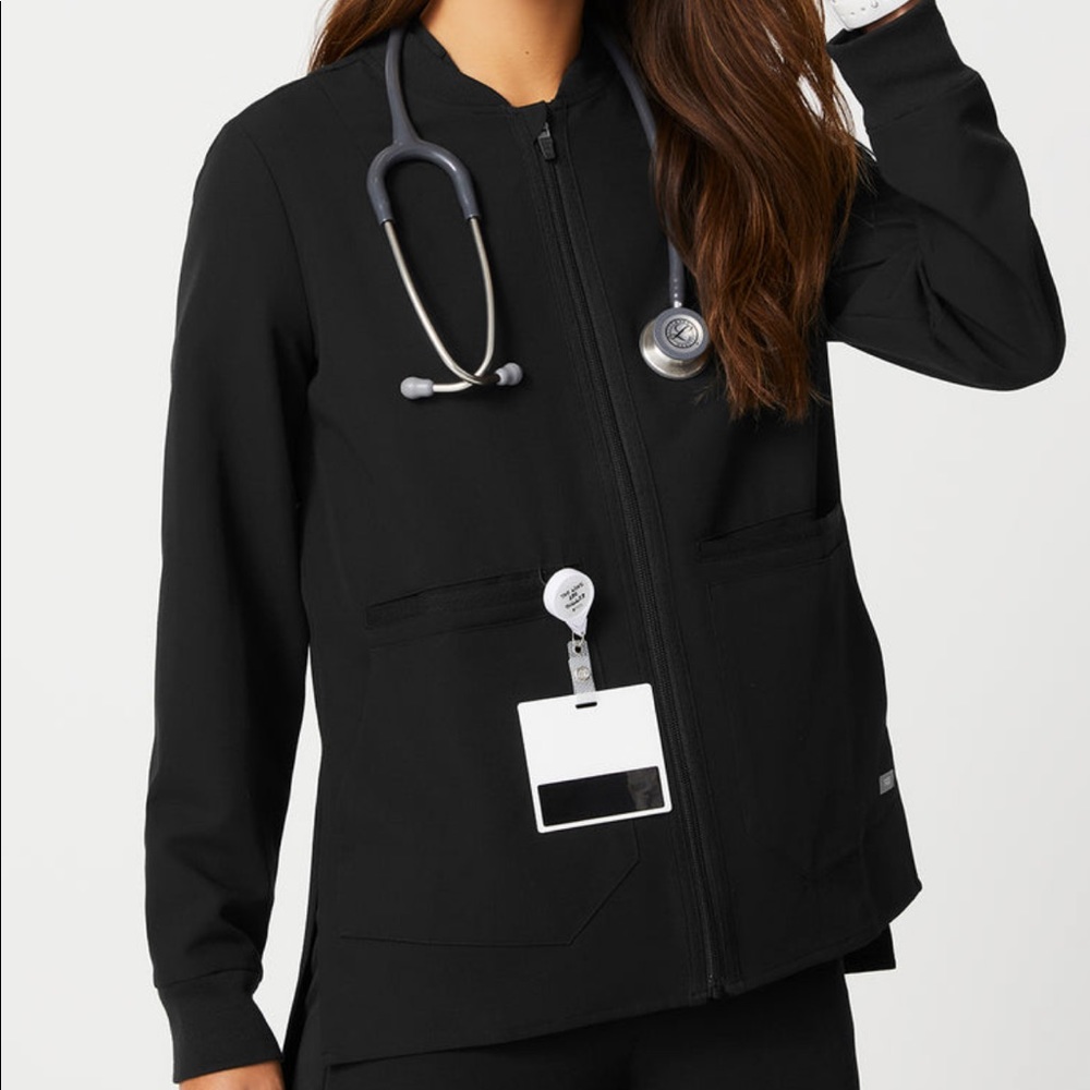 Figs scrubs
